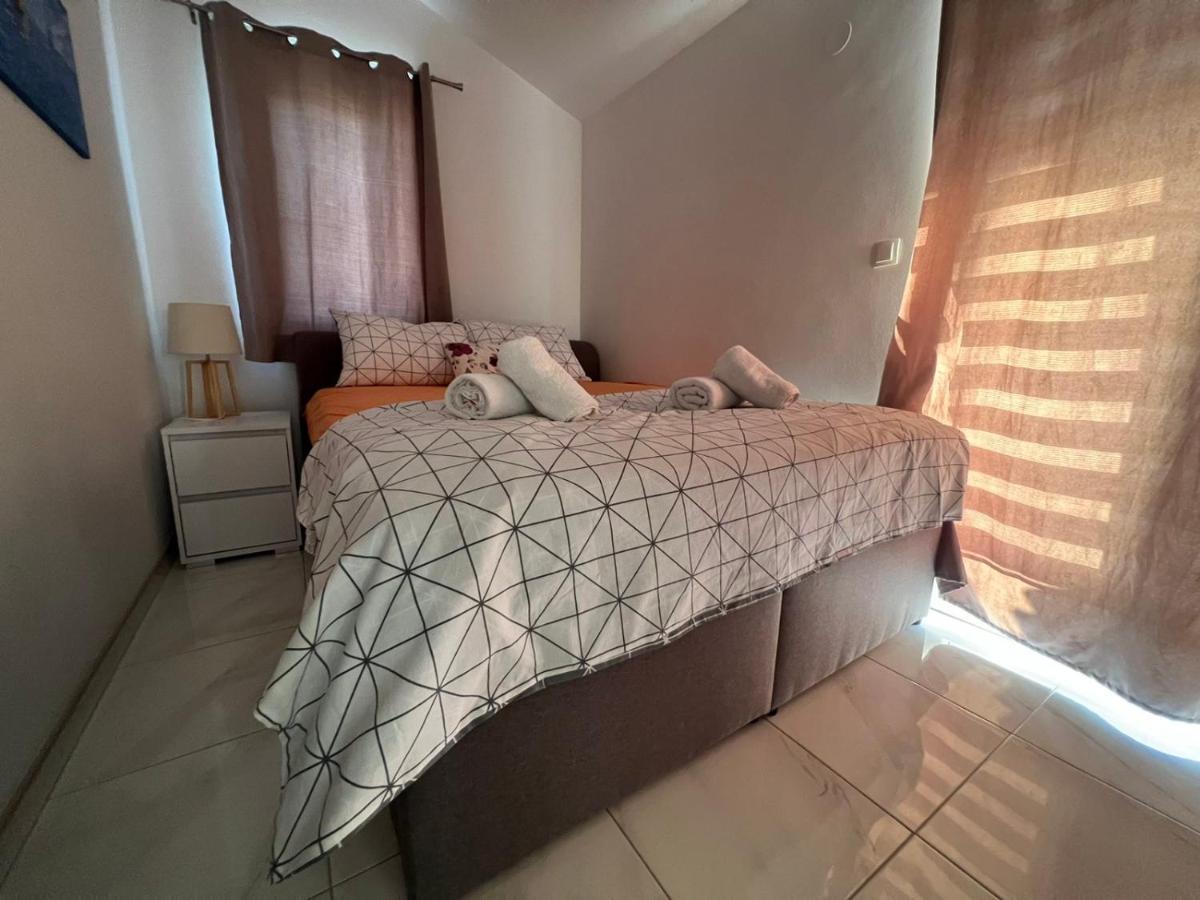 Apartman Lorena Lakmartin Extérieur photo